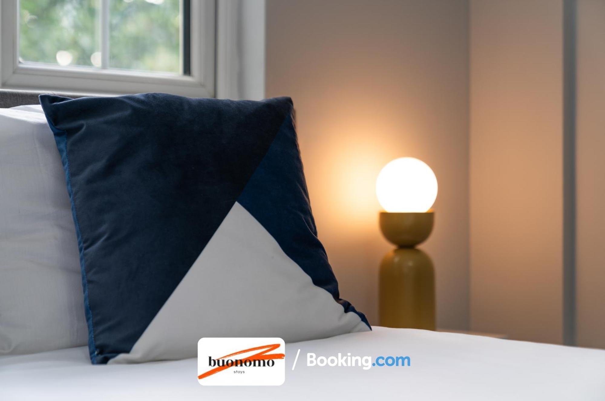 Two Bedroom Apartment By Buonomo Stays Short Lets & Serviced Accommodation With Balcony Лондон Екстер'єр фото