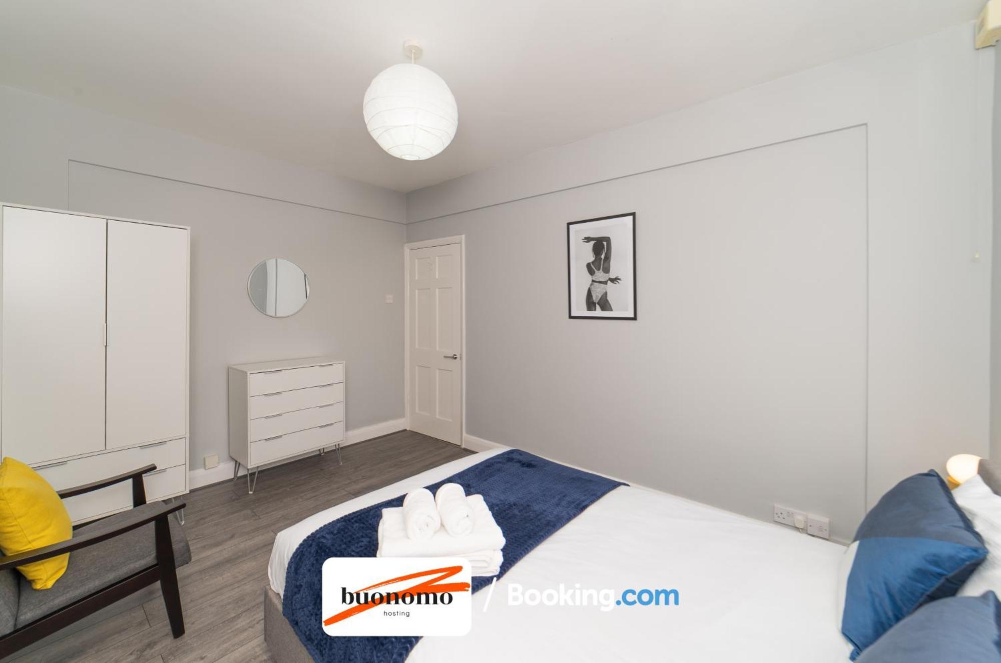 Two Bedroom Apartment By Buonomo Stays Short Lets & Serviced Accommodation With Balcony Лондон Екстер'єр фото
